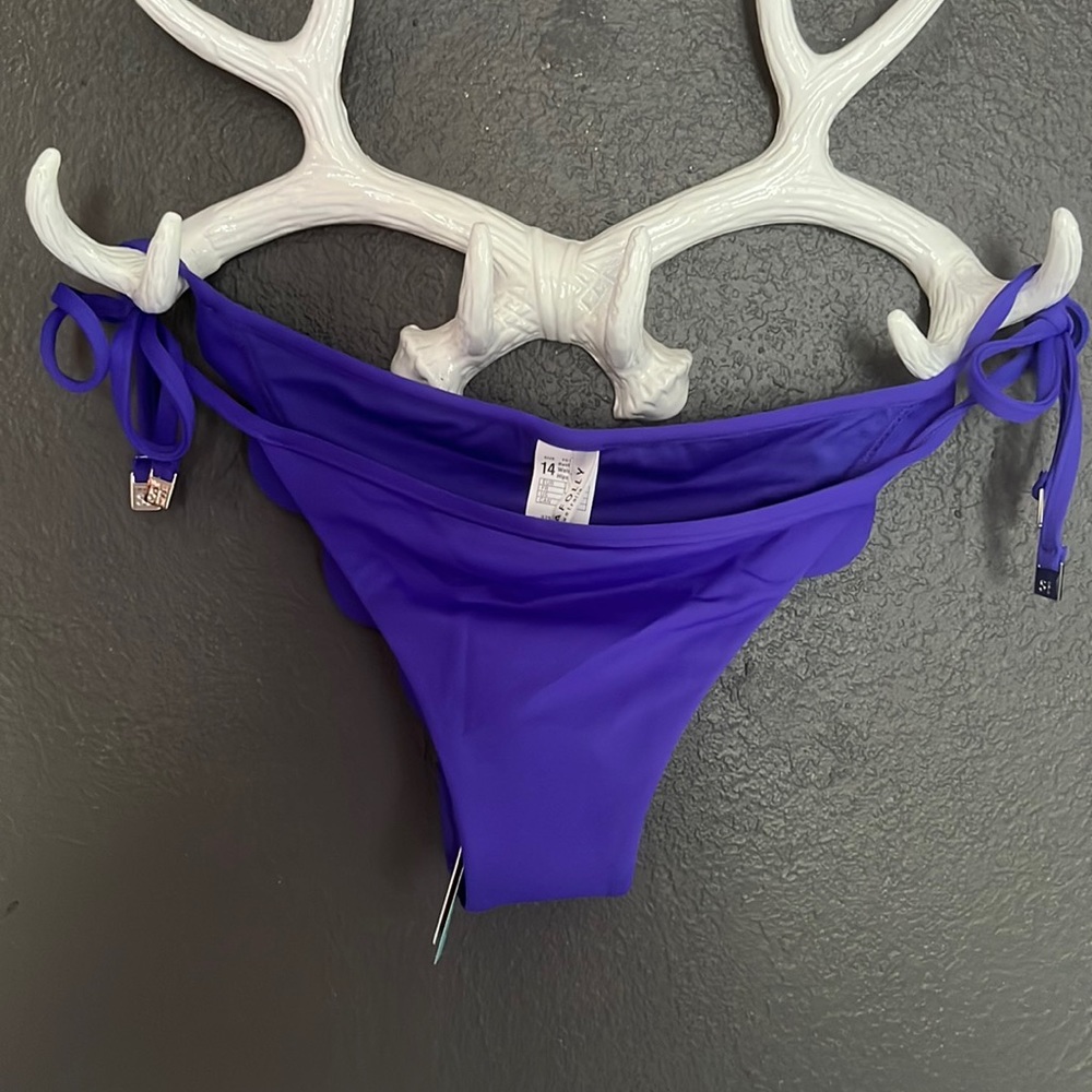 Seafolly petal back tie bikini bottoms cheeky cut size 10